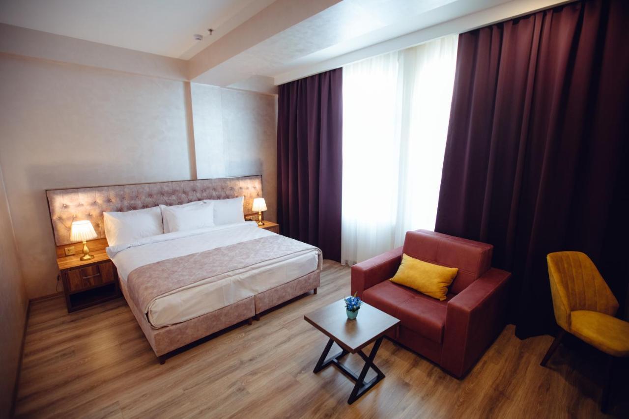 La Corne Hotel บากู ภายนอก รูปภาพ