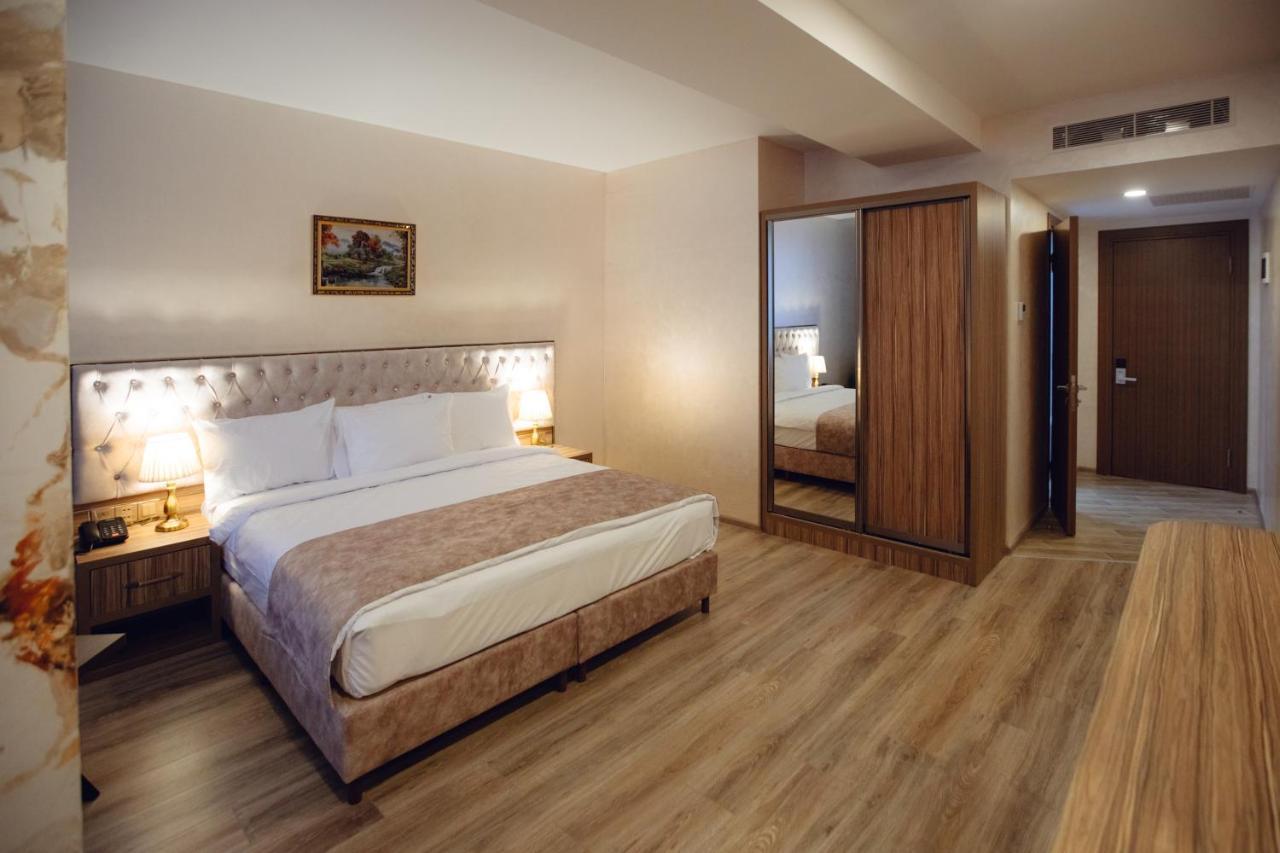 La Corne Hotel บากู ภายนอก รูปภาพ